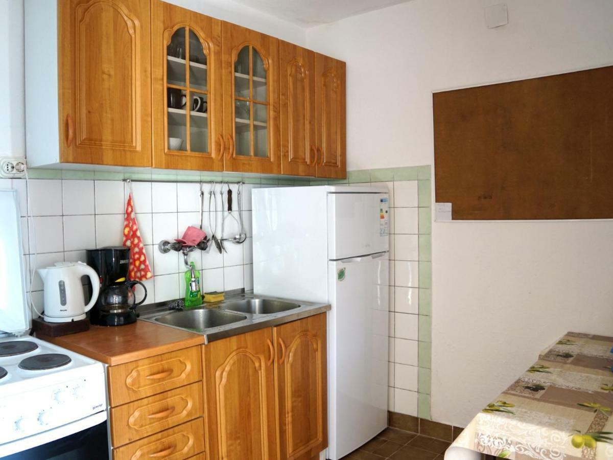 Apartments Feral Baska Voda Ngoại thất bức ảnh
